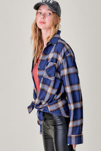 Load image into Gallery viewer, Oversized Plaid Flannel Shirt
