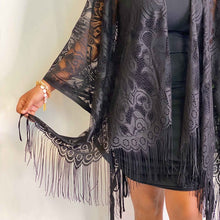 Load image into Gallery viewer, Fringed Lace Kimono
