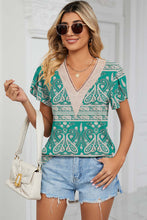 Load image into Gallery viewer, Floral Print Embroidered V-Neck Tee
