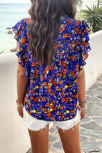 Load image into Gallery viewer, Smocked Floral Print Cap Sleeve Blouse
