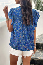 Load image into Gallery viewer, Smocked Floral Print Cap Sleeve Blouse
